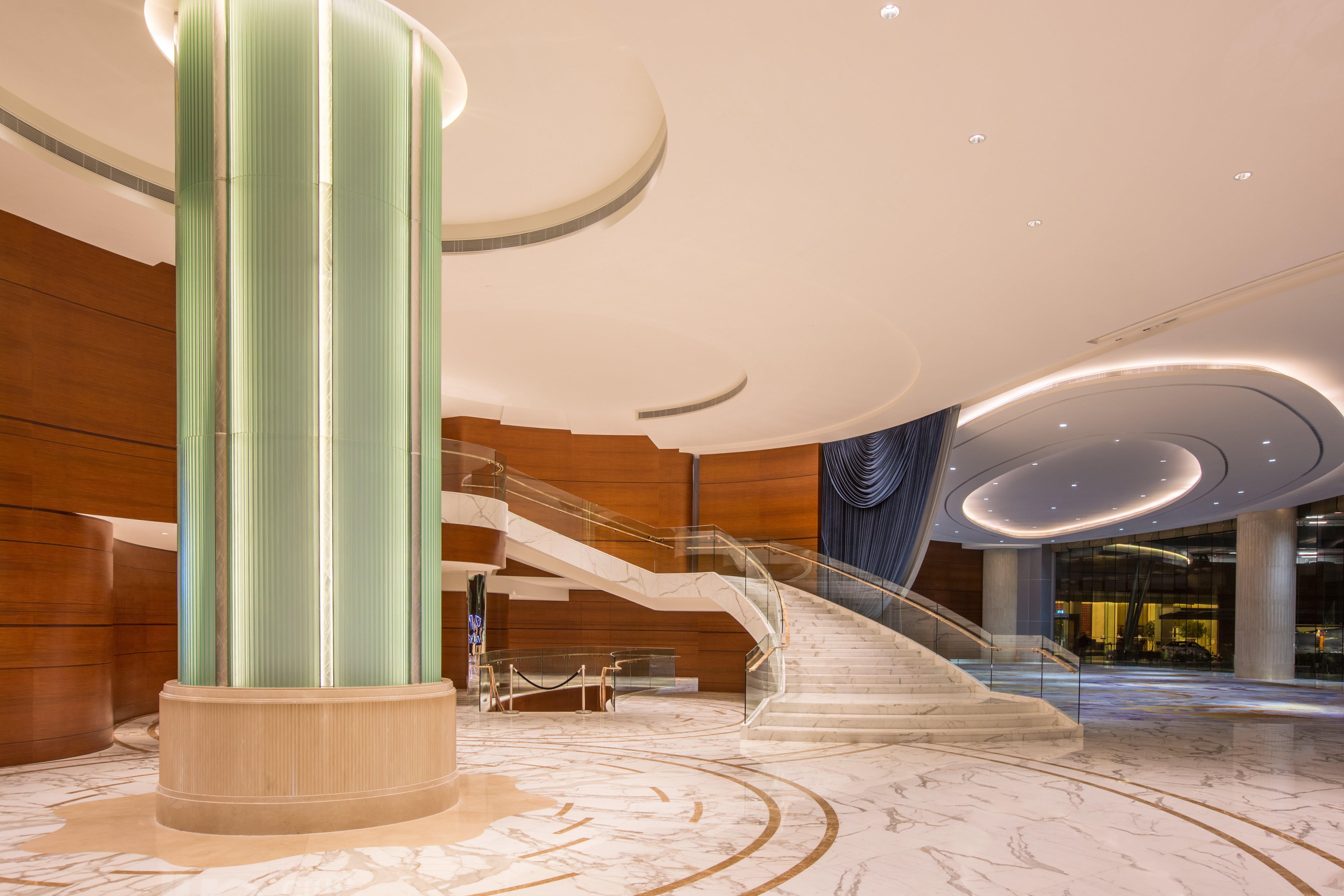 Crowne Plaza Macau By Ihg Ξενοδοχείο Εξωτερικό φωτογραφία The lobby of the hotel